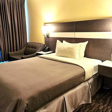 Auberge De La Gare Gatineau Eksteriør billede